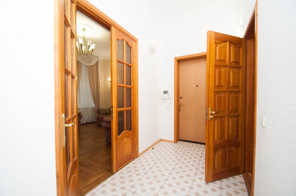 Hostel Kreschatik Kiev Extérieur photo