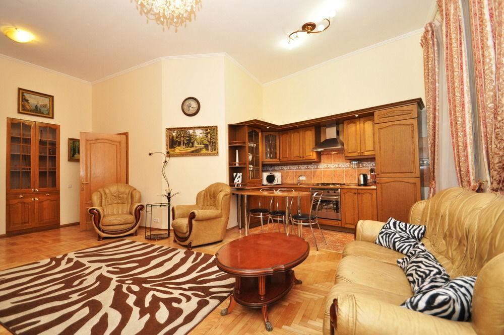 Hostel Kreschatik Kiev Extérieur photo